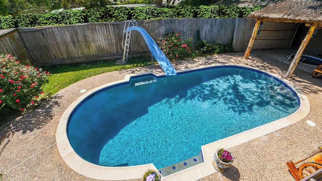 Photo of Outdoor in Spring Branch East