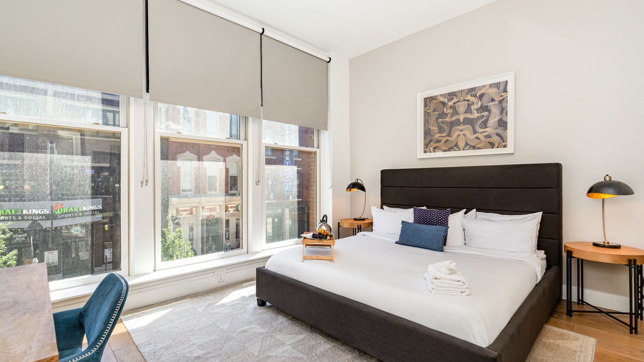 Photo of Livingroom in Downtown Nashville