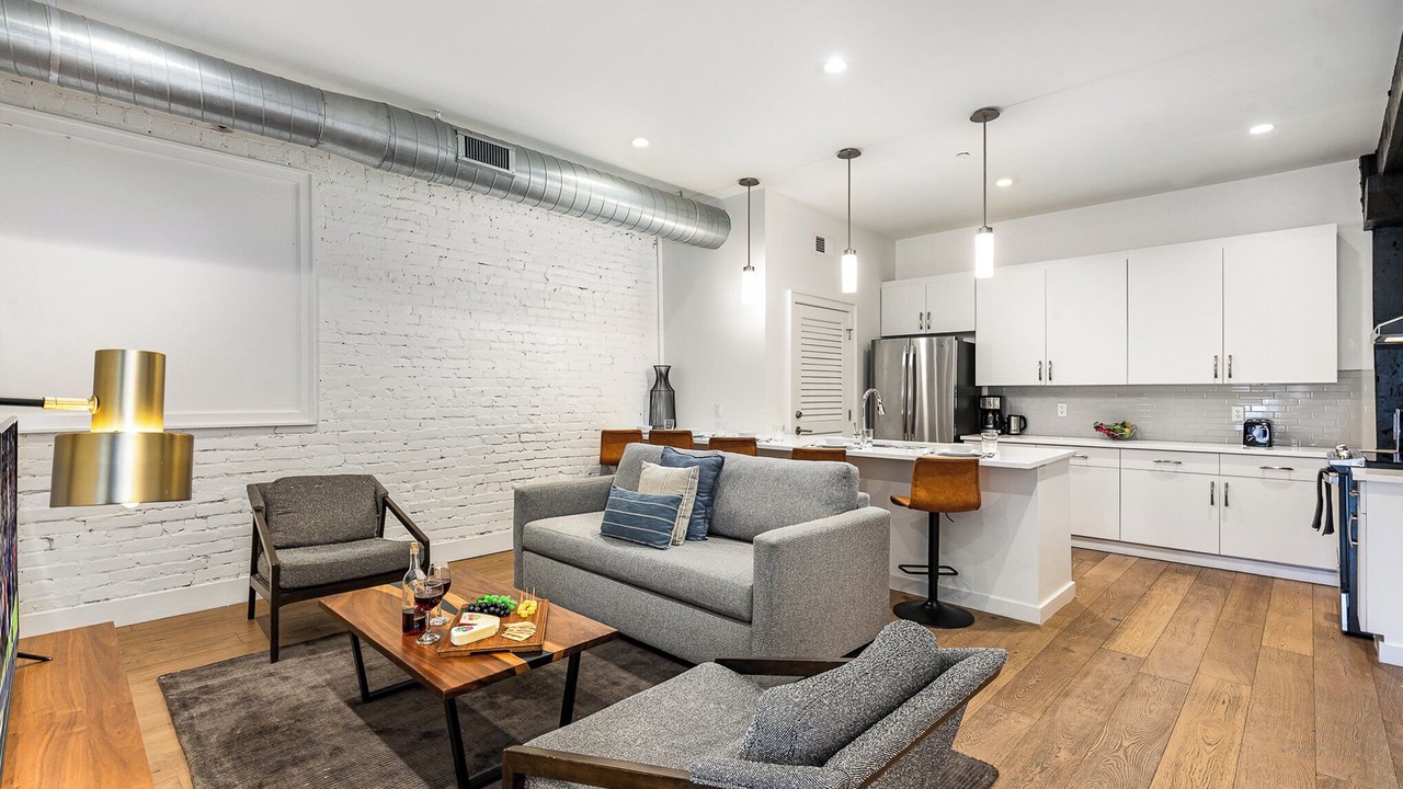 Photo of Livingroom in Downtown Nashville