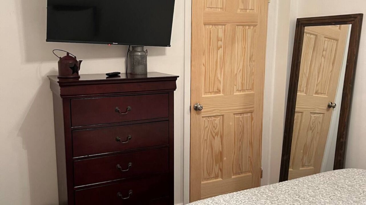 Photo of Bedroom in Greene