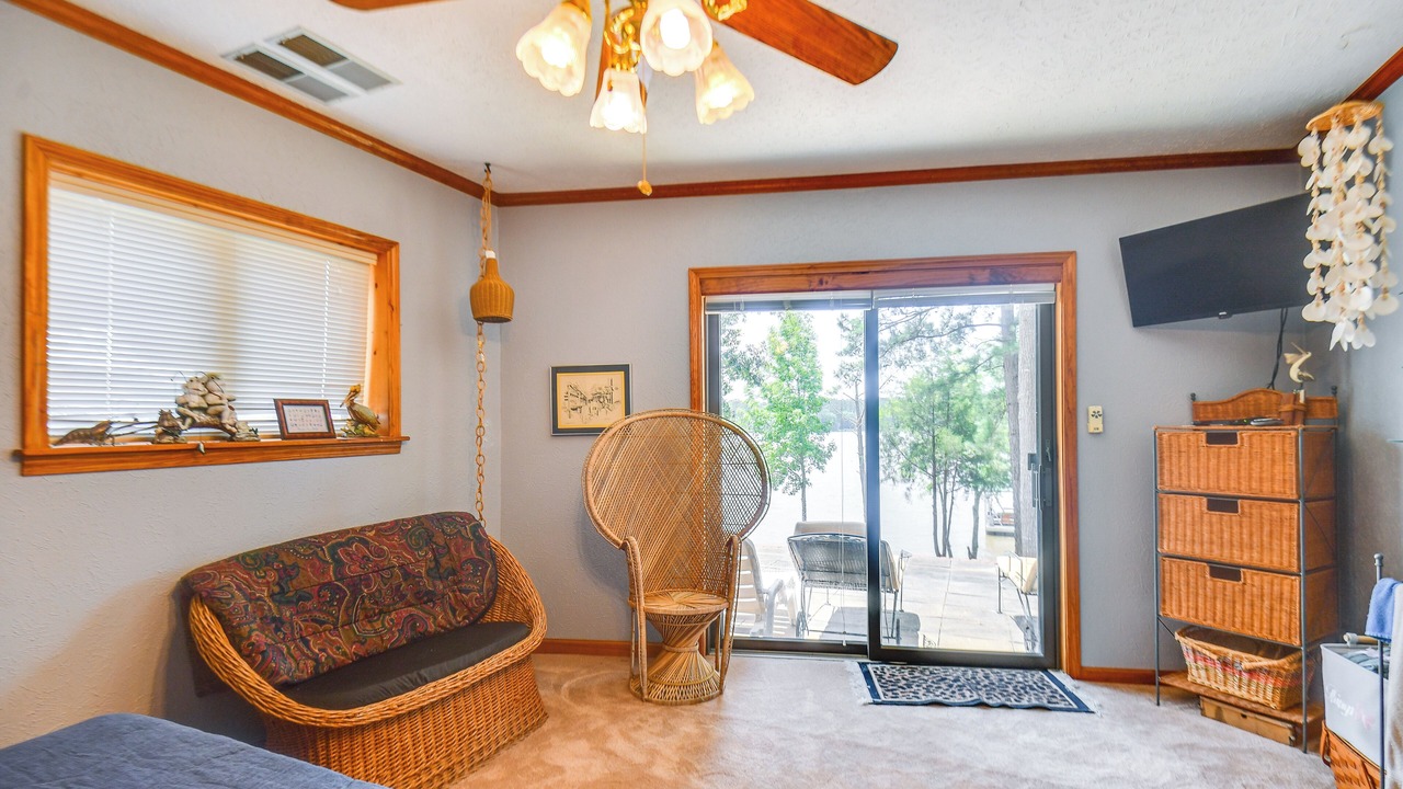 Photo of Others in Elberton