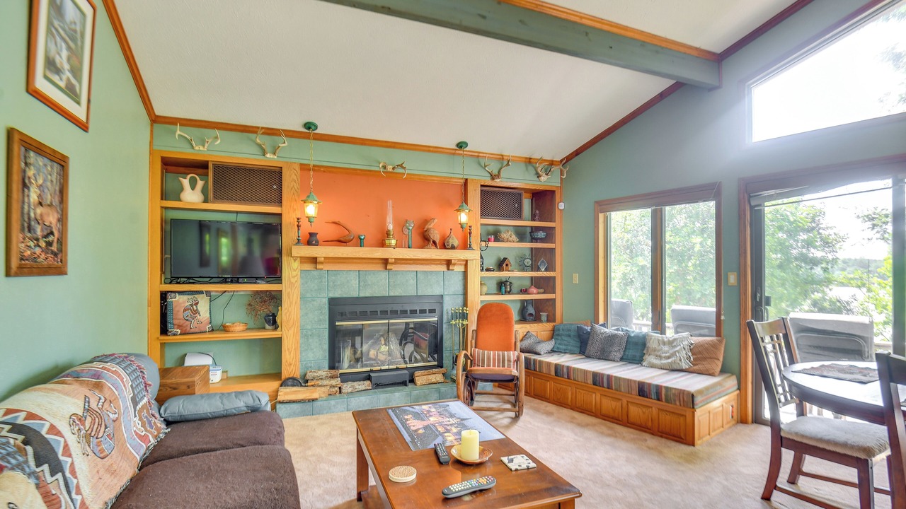 Photo of Livingroom in Elberton