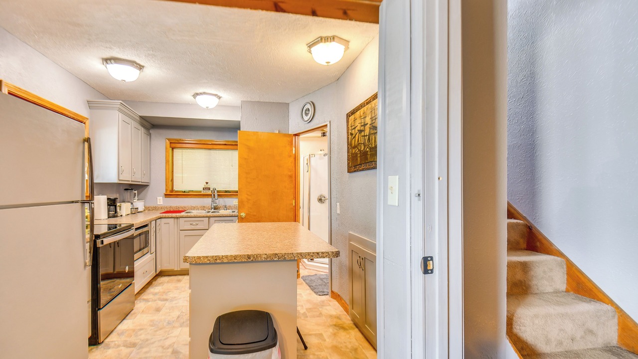 Photo of Others in Elberton