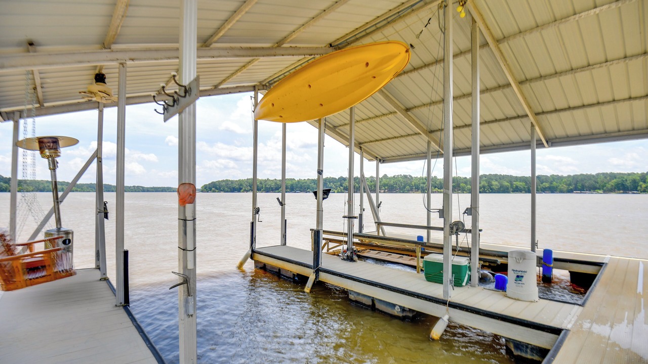 Photo of Others in Elberton