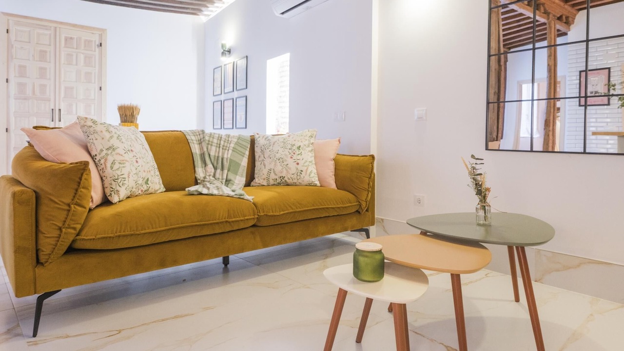 Photo of Livingroom in Toledo City Center