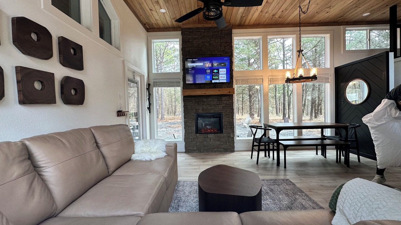 Photo of Livingroom in Dogwood