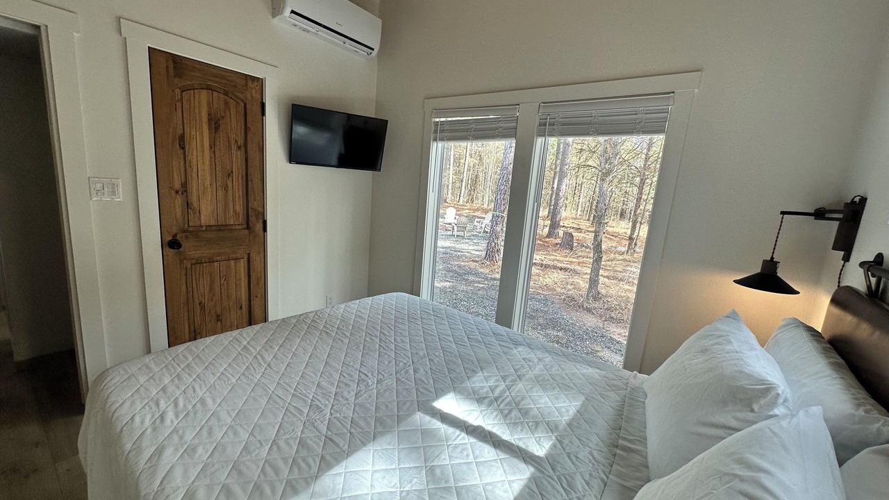 Photo of Bedroom in Dogwood