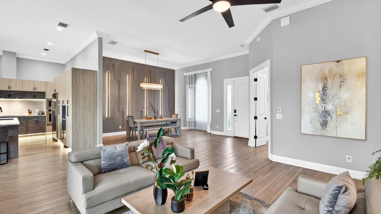 Photo of Livingroom in Palm River Estates