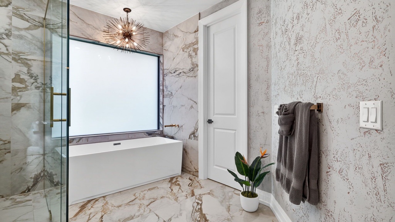 Photo of Bathroom in Palm River Estates