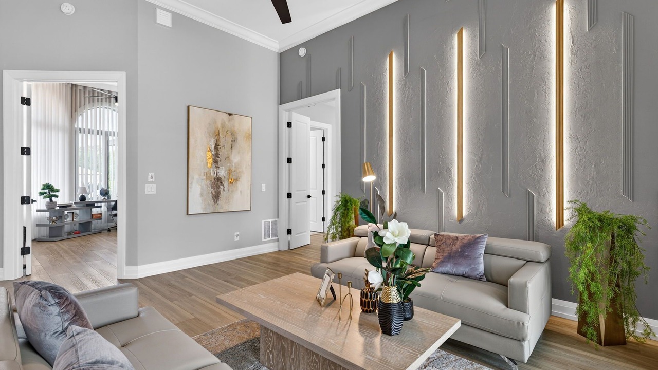 Photo of Livingroom in Palm River Estates