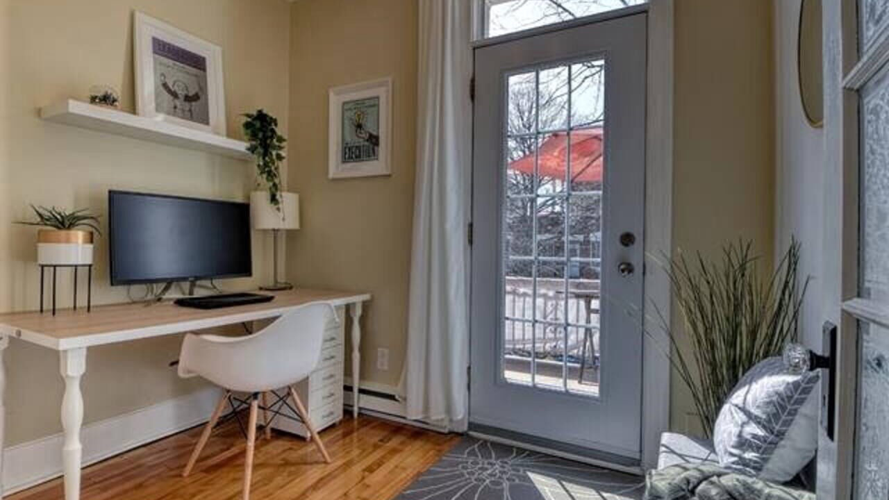 Photo of Others in Cote-Des-Neiges—Notre-Dame-De-Grace