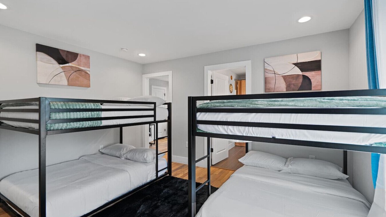 Photo of Bedroom in University Hills and Windsor Park