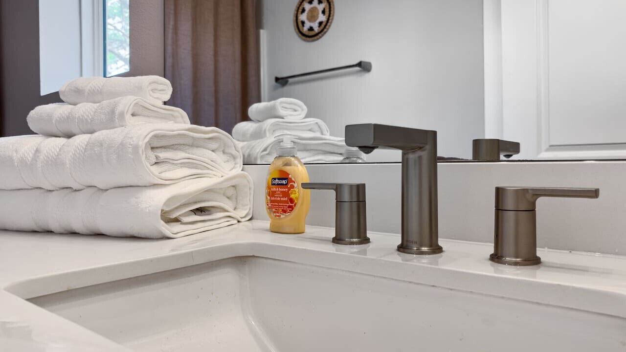Photo of Bathroom in University Hills and Windsor Park