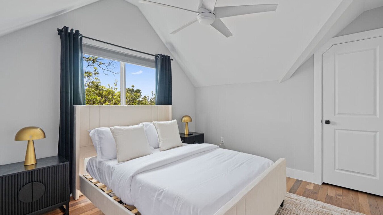 Photo of Bedroom in University Hills and Windsor Park