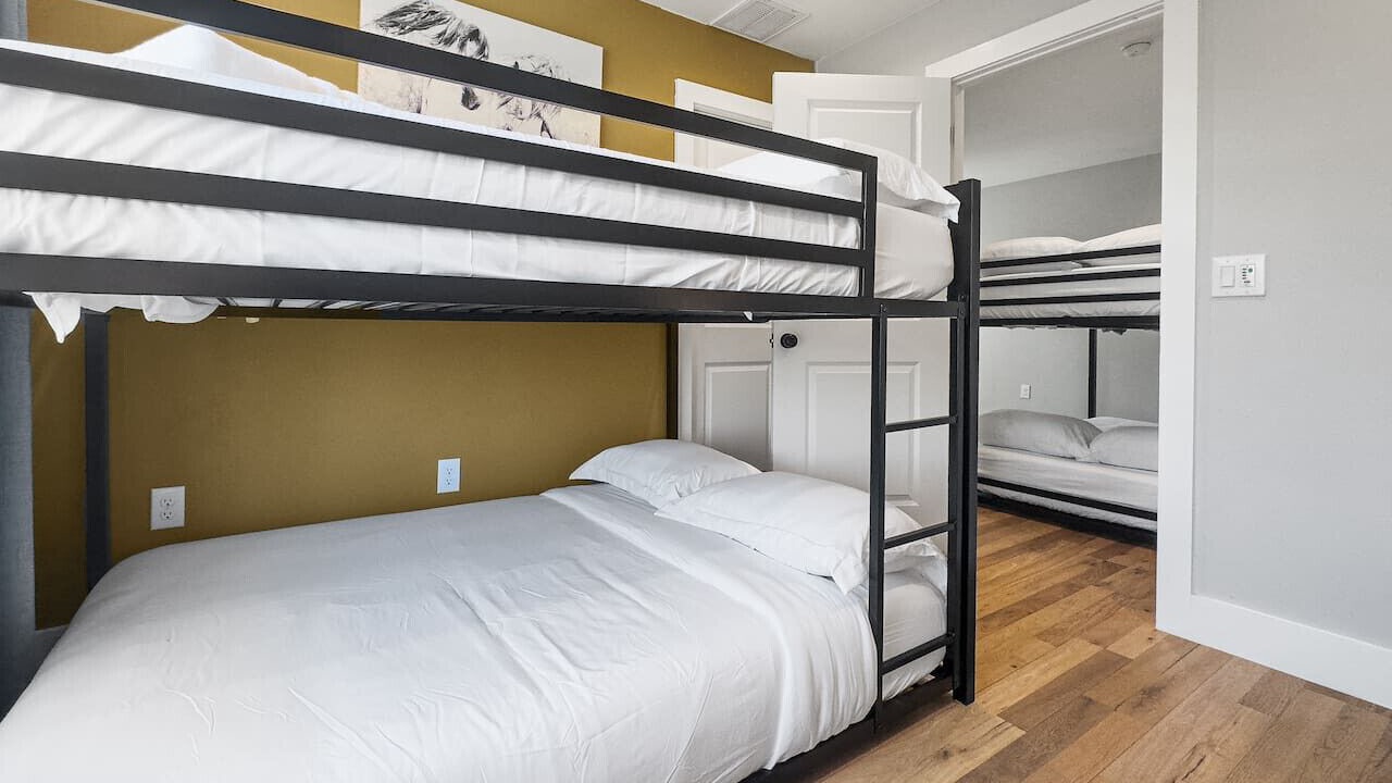 Photo of Bedroom in University Hills and Windsor Park