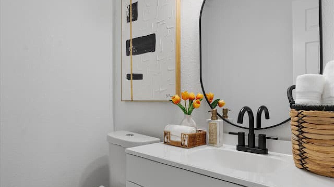 Photo of Bathroom in Coronado Hills