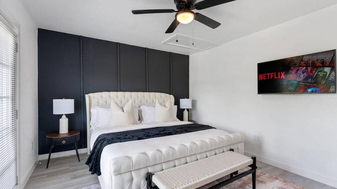 Photo of Bedroom in Coronado Hills