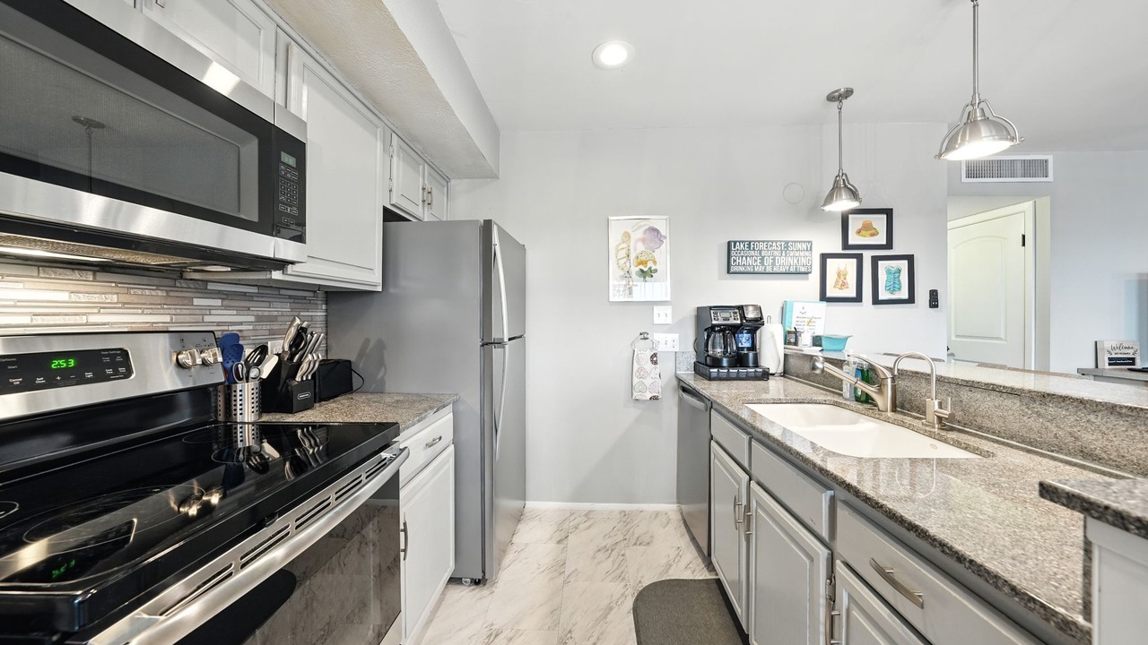 Photo of Kitchen in Point Venture