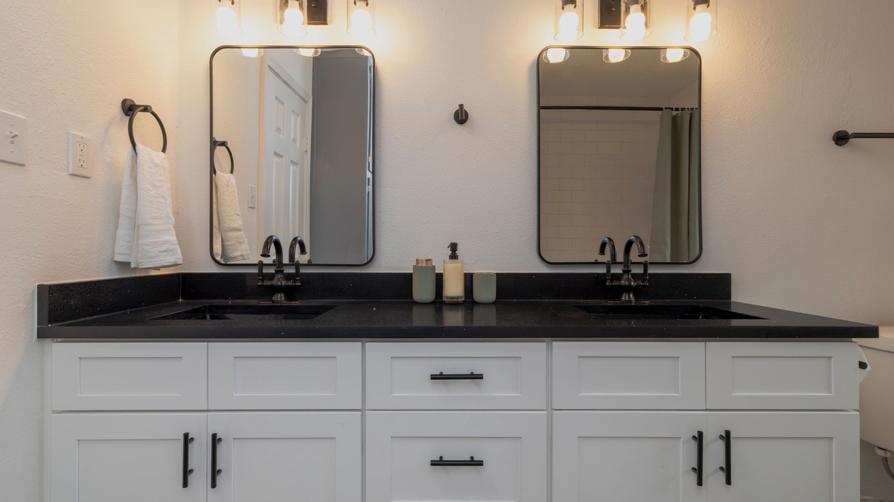 Photo of Bathroom in Euless