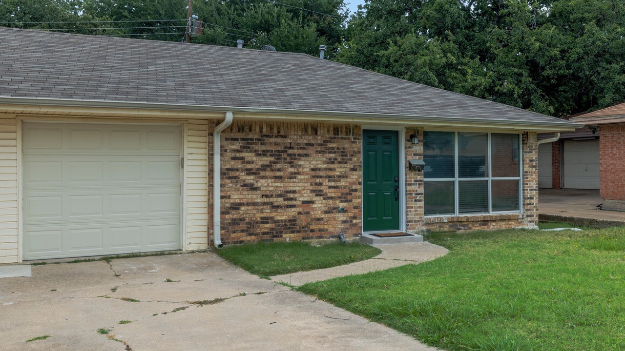 Photo of Others in Euless