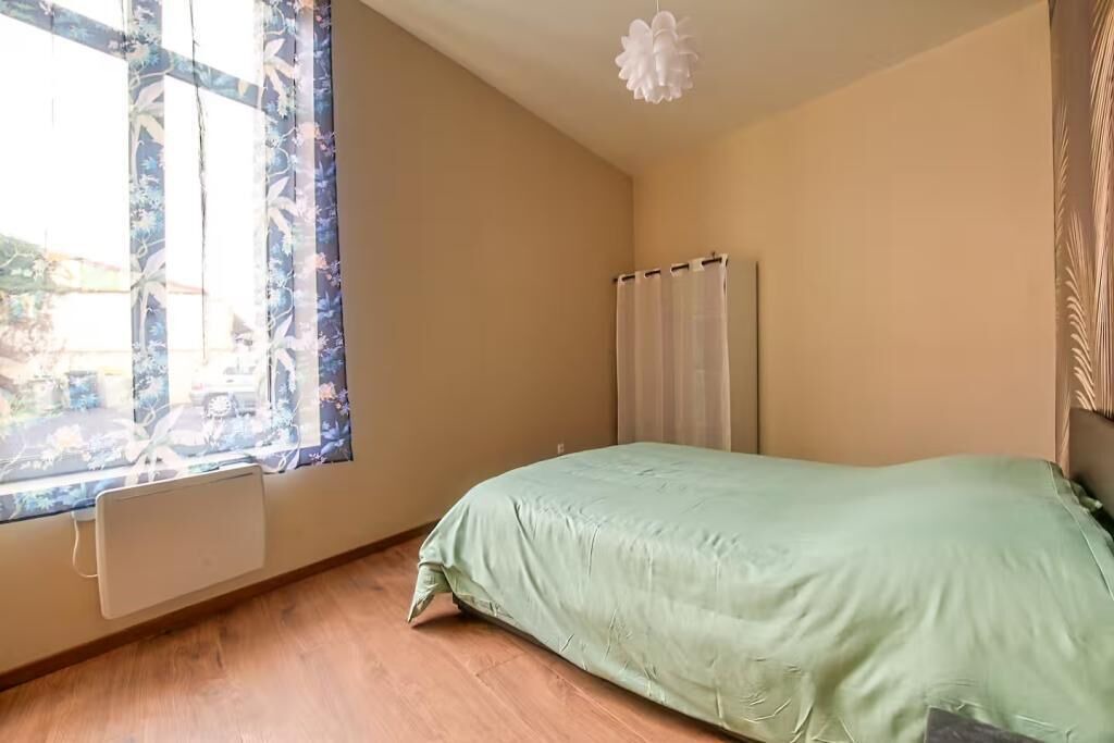 Photo of Bedroom in Saint-Omer