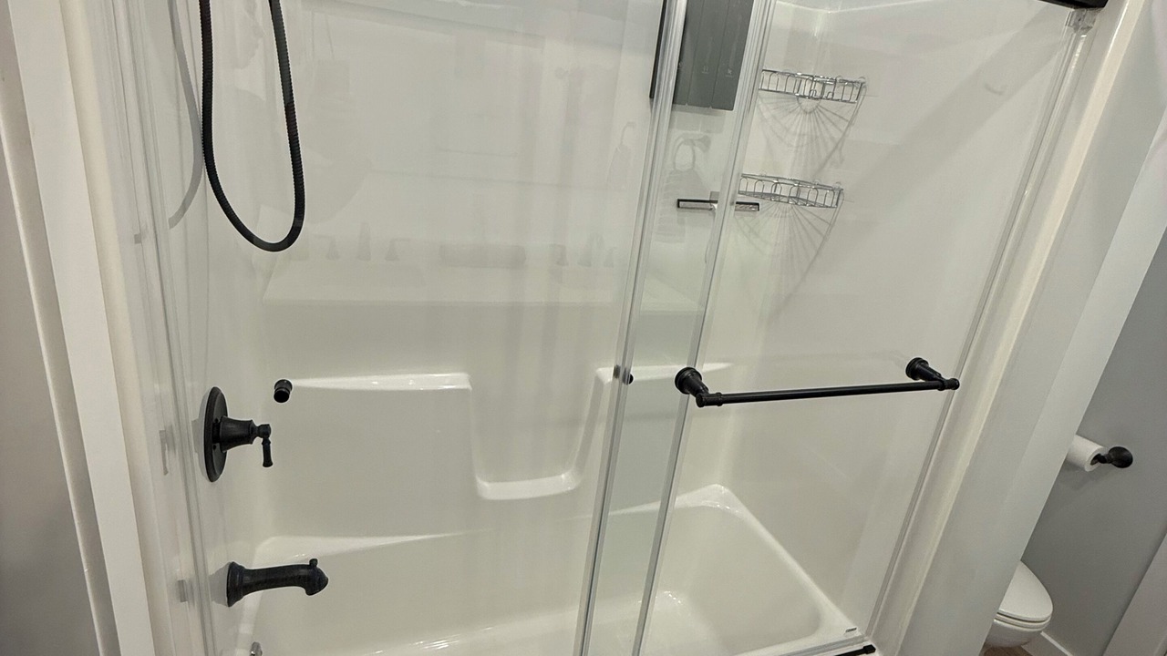Photo of Bathroom in Warren