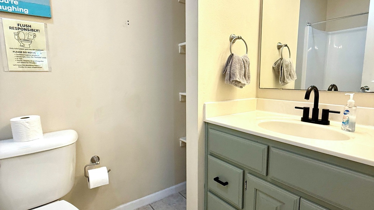 Photo of Bathroom in St. Robert