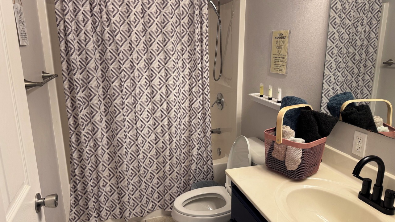 Photo of Bathroom in St. Robert