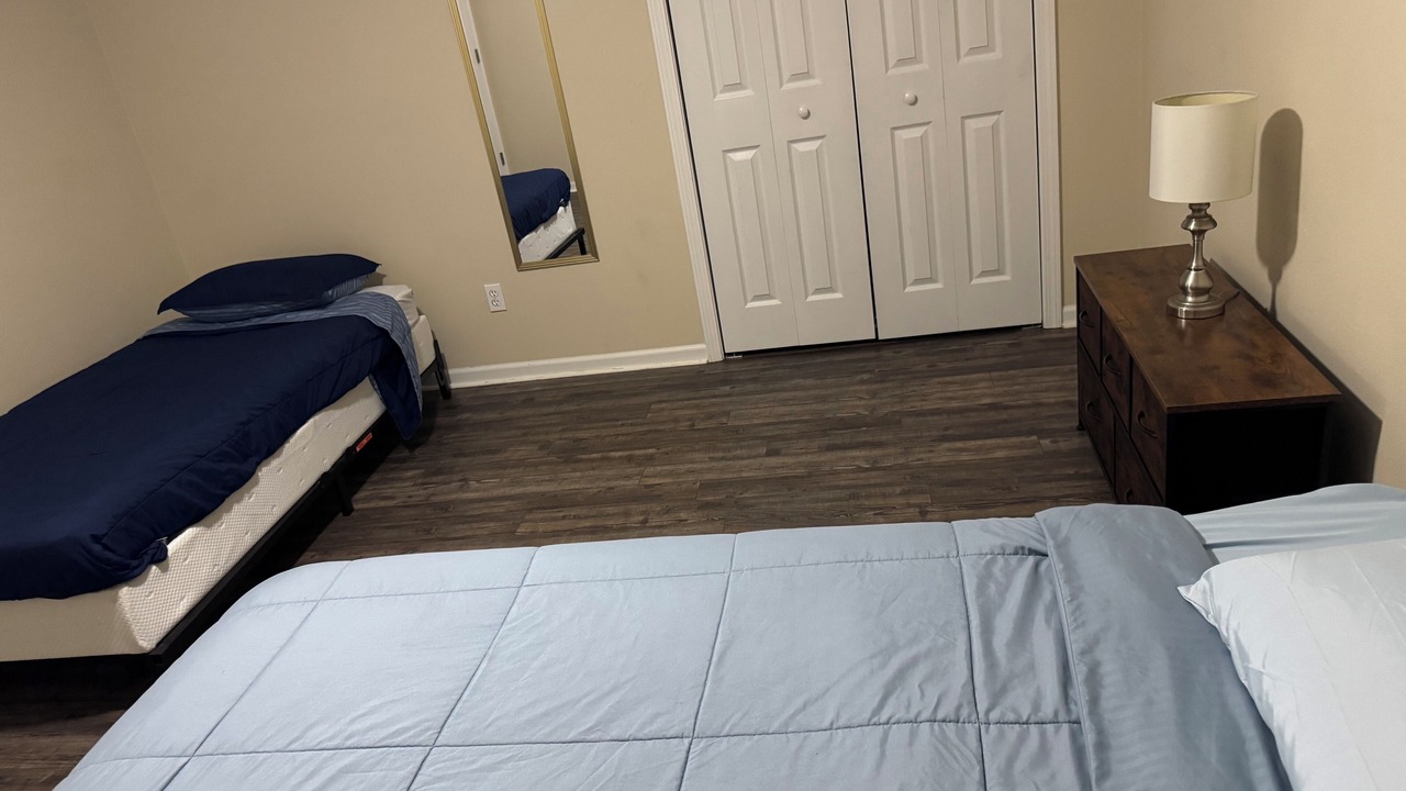 Photo of Bedroom in St. Robert