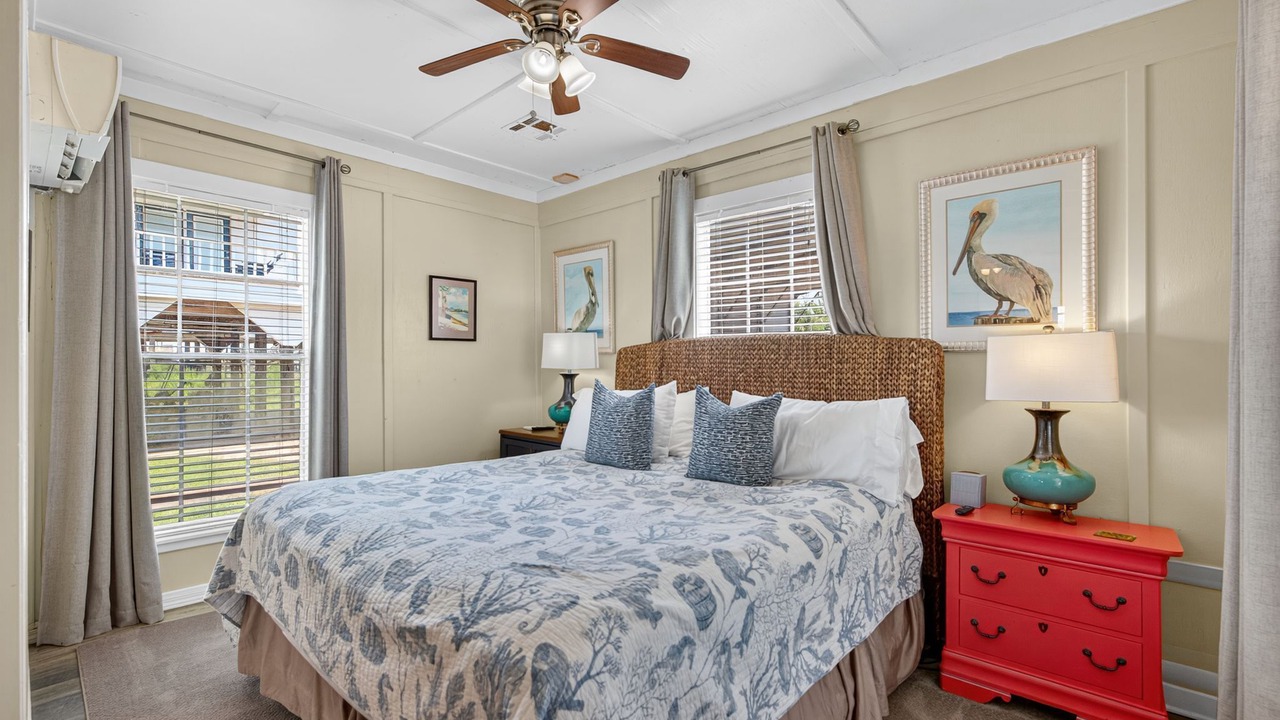 Photo of Bedroom in Surfside Beach