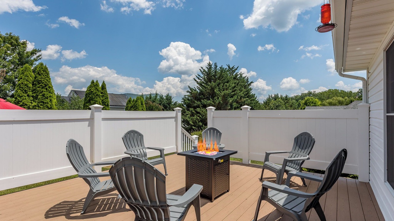 Photo of Patio Balcony in Keezletown