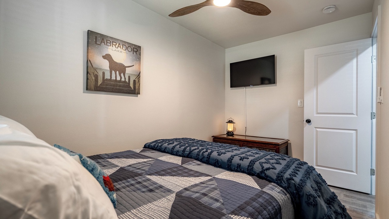 Photo of Bedroom in Cedar Creek Reservoir