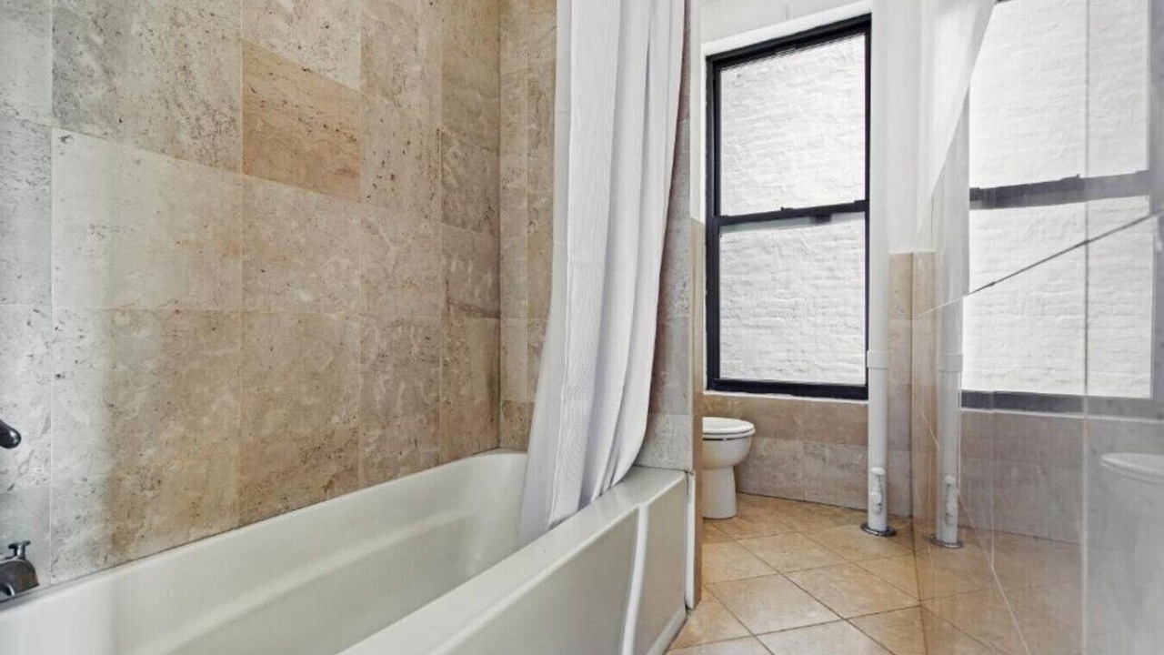 Photo of Bathroom in East Harlem