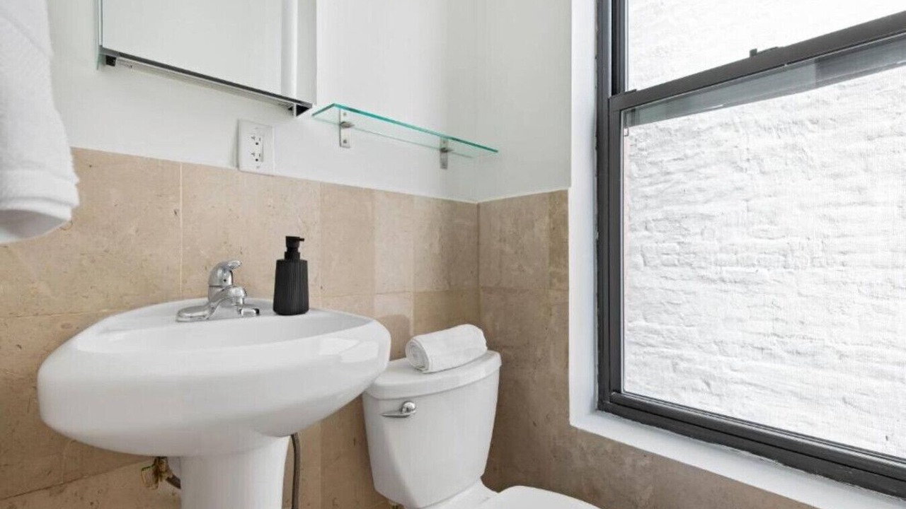 Photo of Bathroom in East Harlem