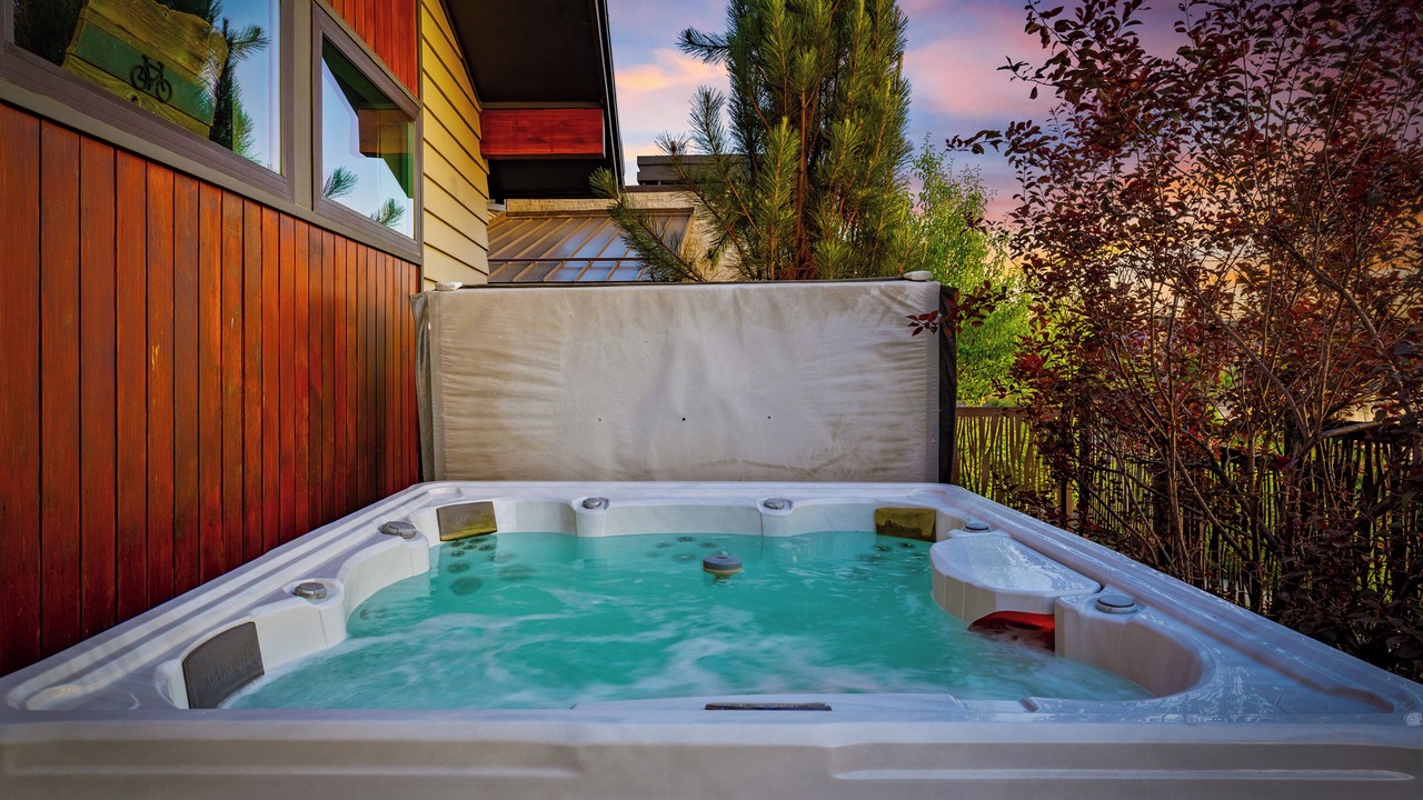 Photo of Outdoor in Southern Crossing