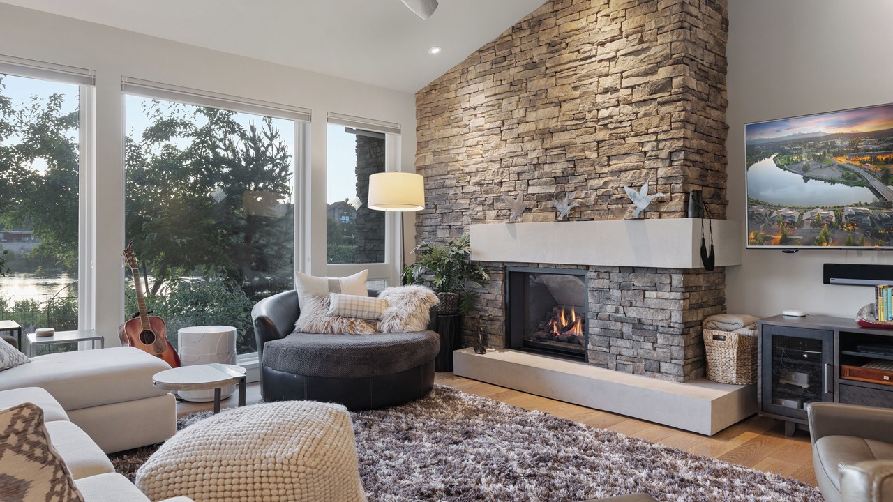 Photo of Livingroom in Southern Crossing