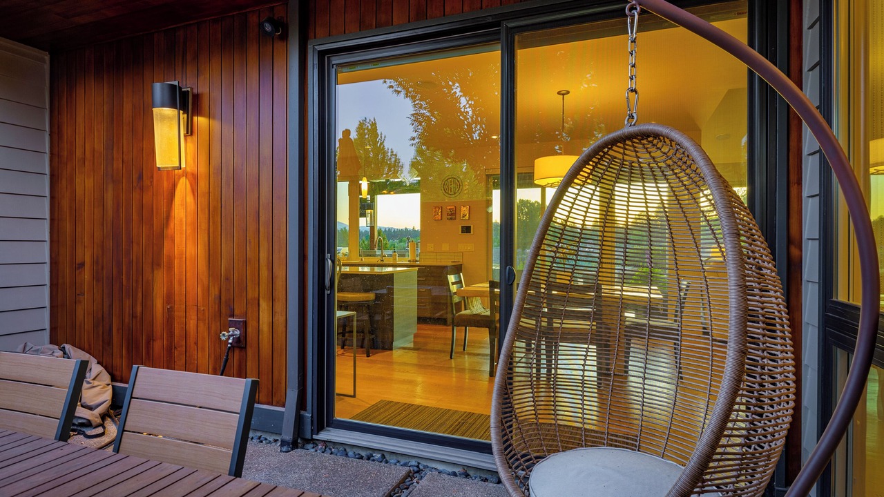 Photo of Outdoor in Southern Crossing