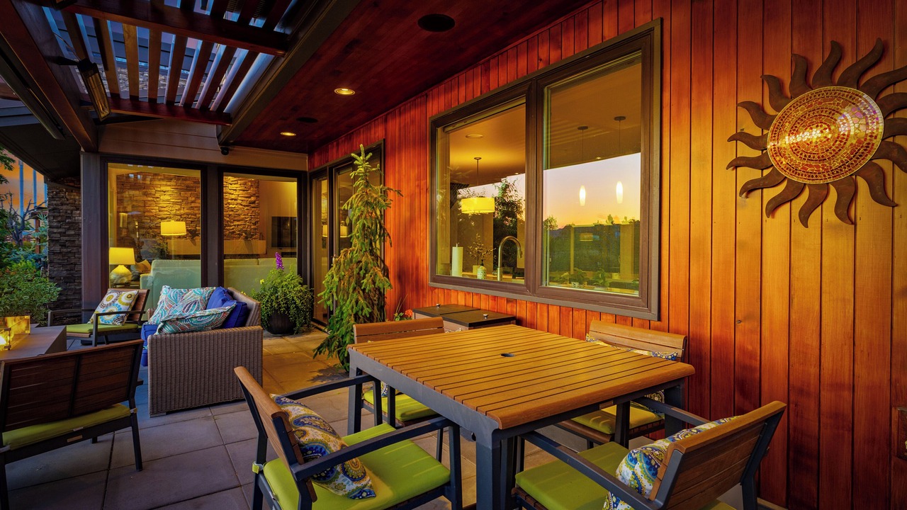 Photo of Outdoor in Southern Crossing