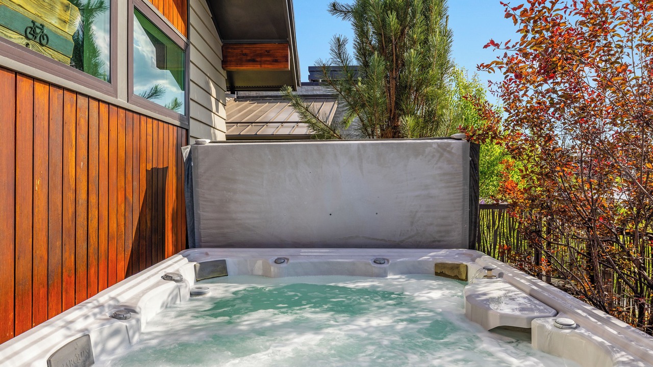 Photo of Outdoor in Southern Crossing