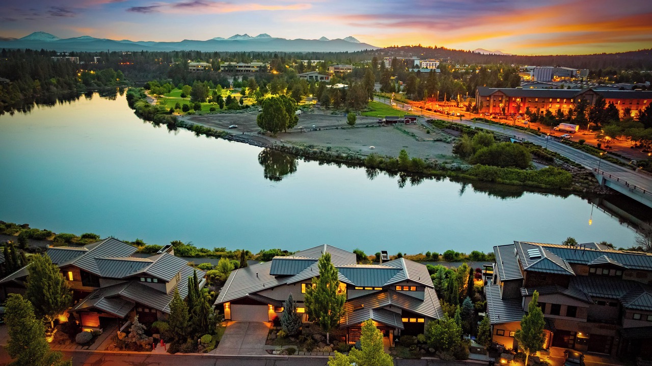 Photo of Outdoor in Southern Crossing