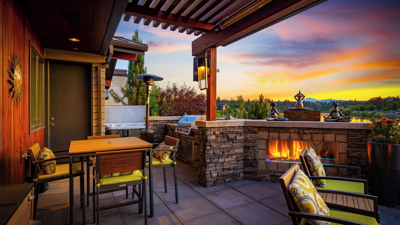 Photo of Outdoor in Southern Crossing