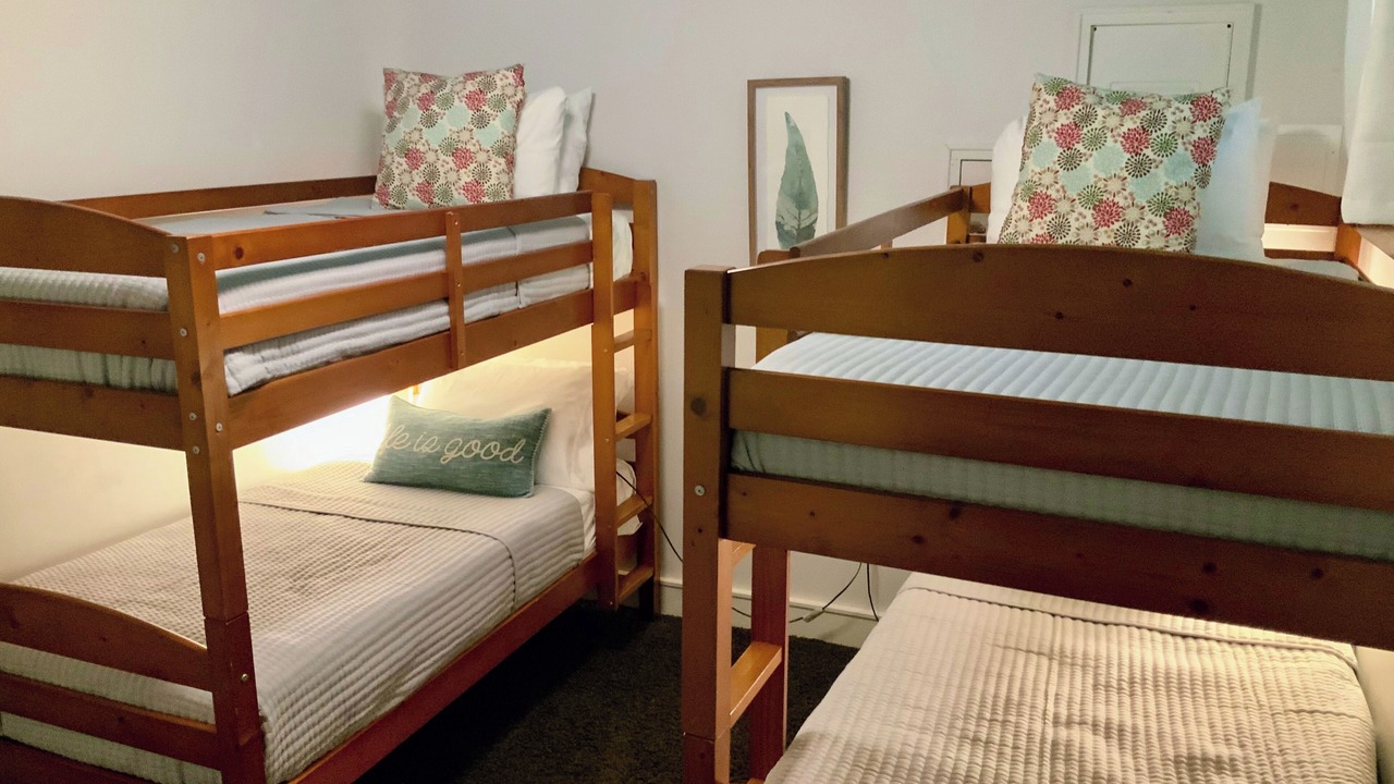 Photo of Bedroom in Ashley Oaks