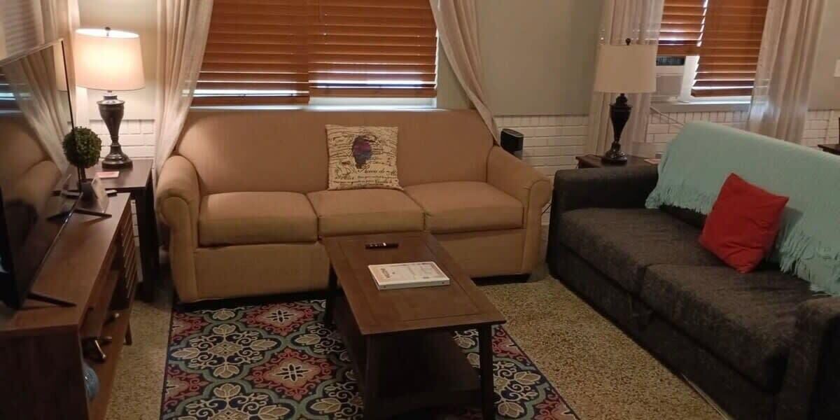 Photo of Livingroom in Thunderbolt