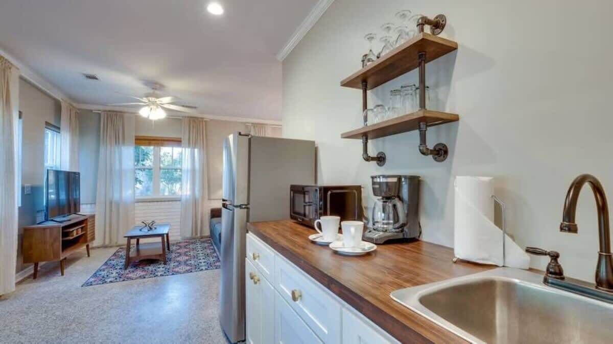 Photo of Kitchen in Thunderbolt