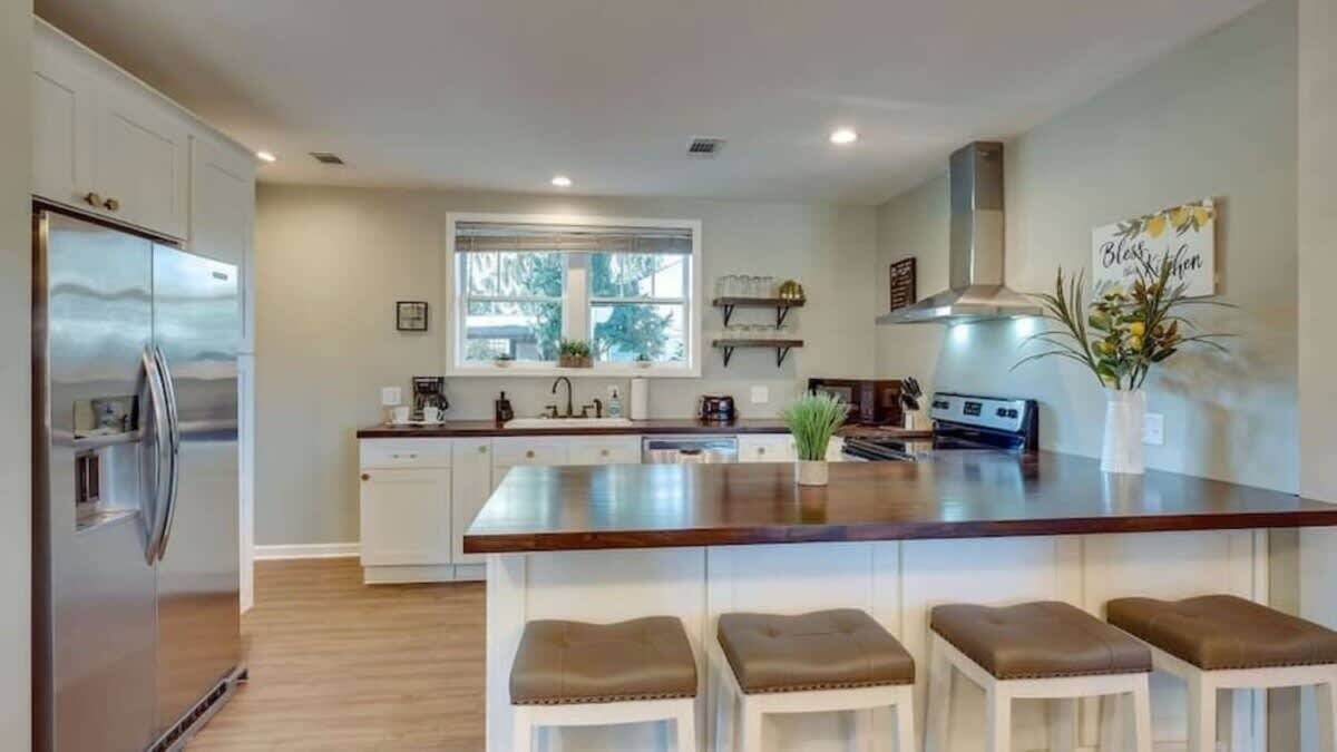 Photo of Kitchen in Thunderbolt