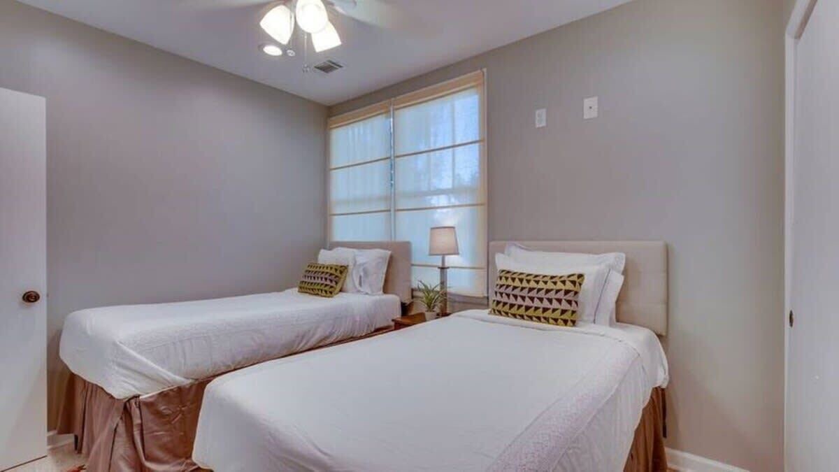 Photo of Bedroom in Thunderbolt