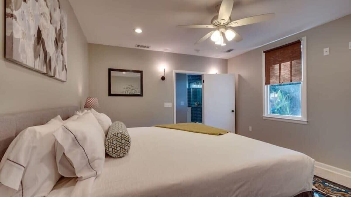 Photo of Bedroom in Thunderbolt