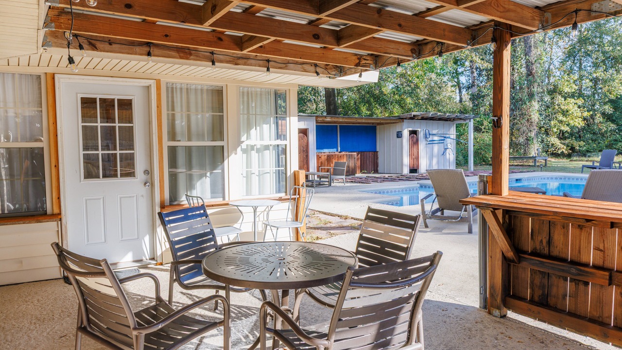 Photo of Outdoor in Garden City