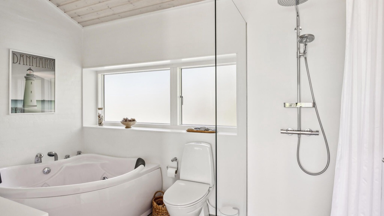 Photo of Bathroom in Egsmark Strand