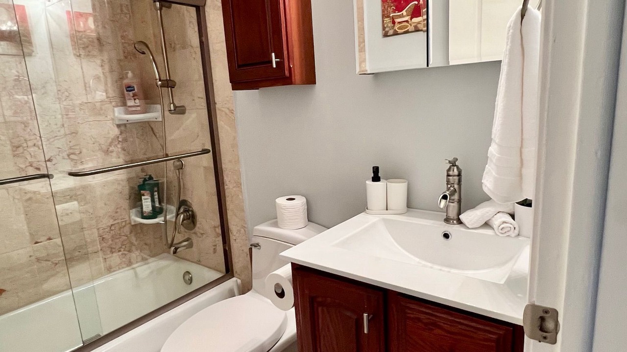 Photo of Bathroom in Park West